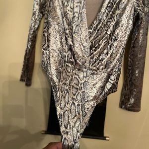 Snake print bodysuit nwt
